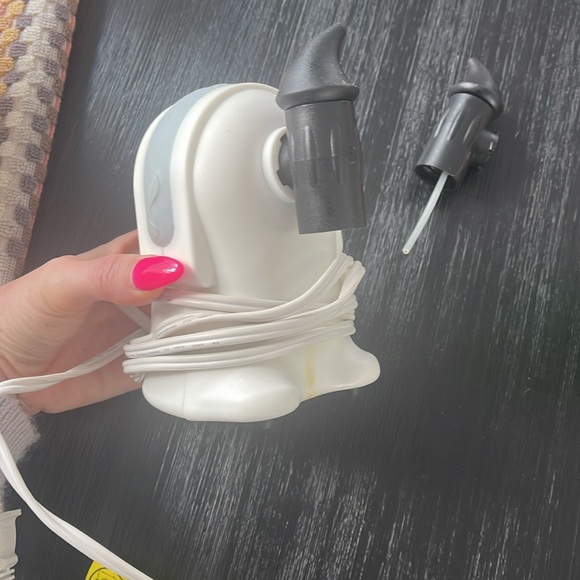 Young Living Therapro Essential Oil Atomizing Diffuser - Picture 2 of 3